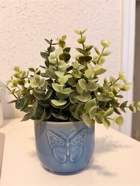 ❤ Free Add-On: Mini Faux Eucalyptus Plant